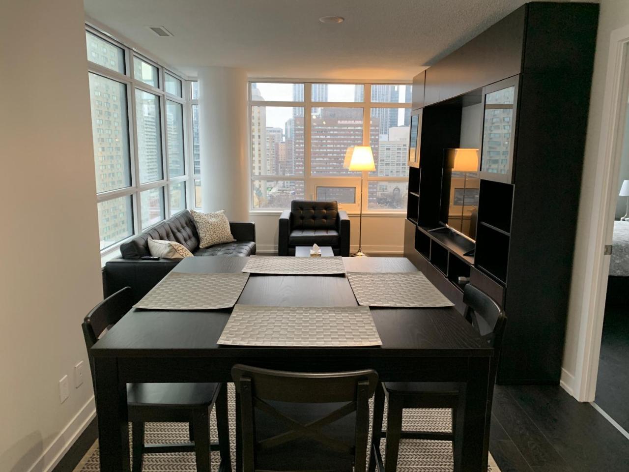 Metropolitan University-daphne Cockwell Complex Apartment Toronto